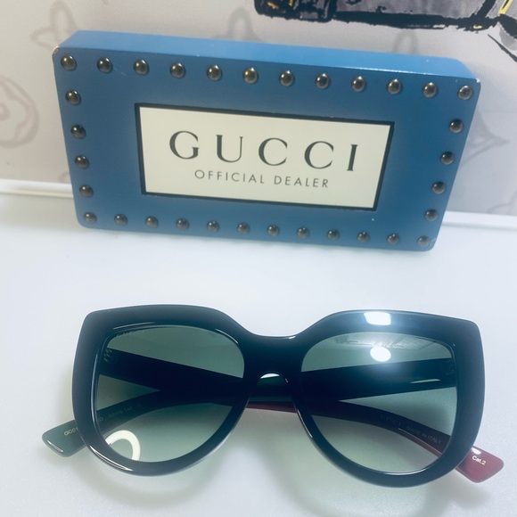 NWT GUCCI Gray Gradient Cat Eye Ladies Sunglasses main image 4